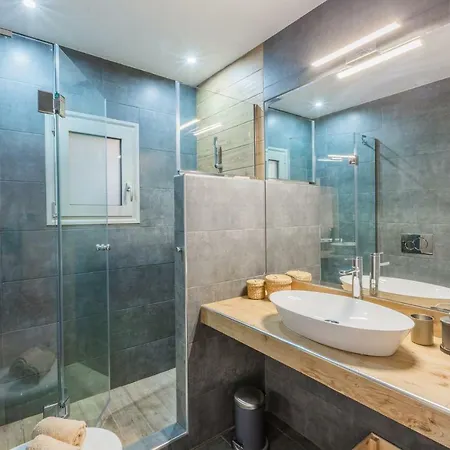 100m2 Luxury In The Heart Of - Living Stone Emerald