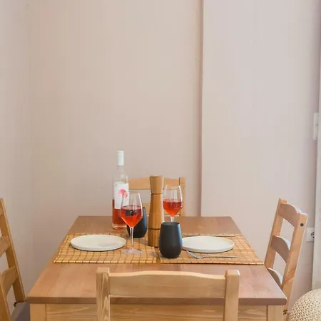 Apartament 100m2 Luxury In The Heart Of - Living Stone Emerald Atena
